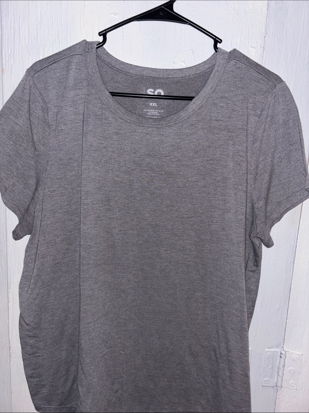 SO Women's Gray Short Sleeve Crewneck Tee